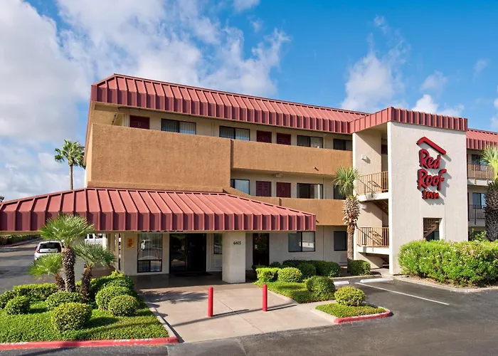 Pet Friendly hotel: Red Roof Inn Corpus Christi South